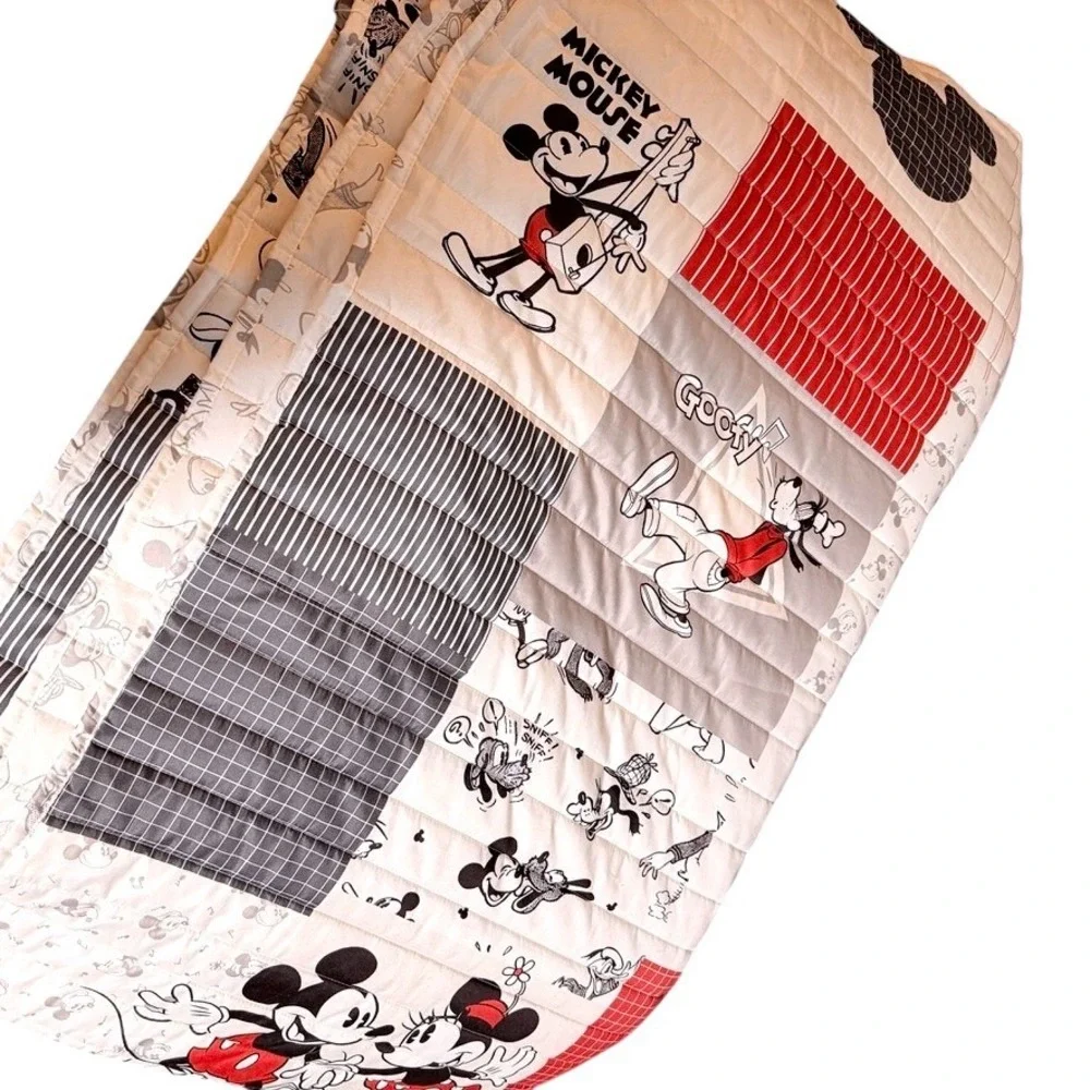 Disney Mickey Mouse Quilted Queen Comforter & 2 Pillow Shams Retro Kidcore